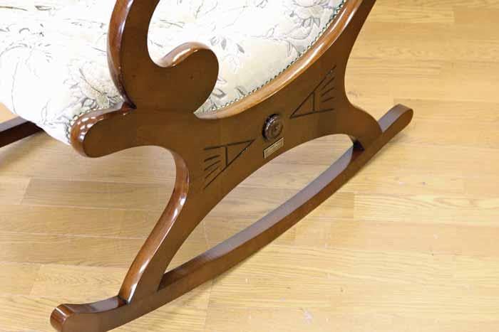 イタリア ロッキングチェア 木製 完成品 金華山ベージュ イタリア ロッキングチェア 木製 完成品 金華山ベージュ イタリア輸入